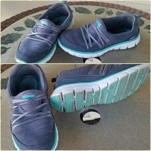 Skechers shoes